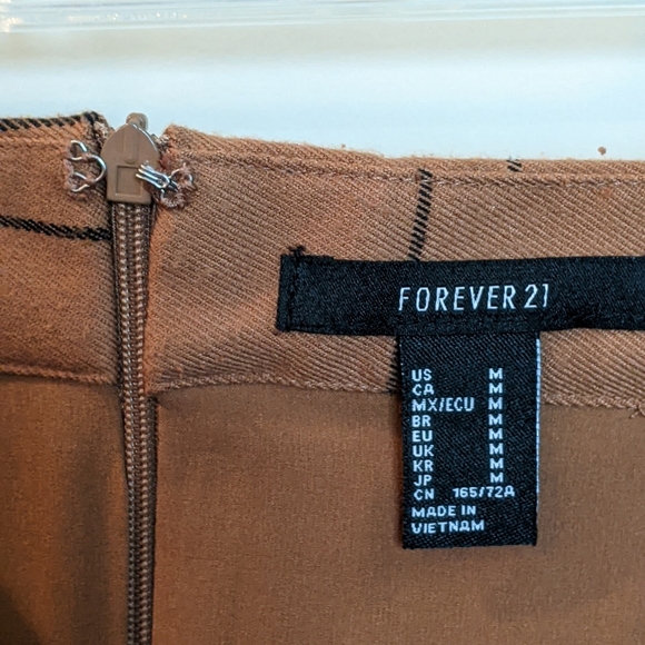 NWOT Mini Skirt, Heavy Brushed Flannel, Lined, Asymmetrical hem - Picture 2 of 3